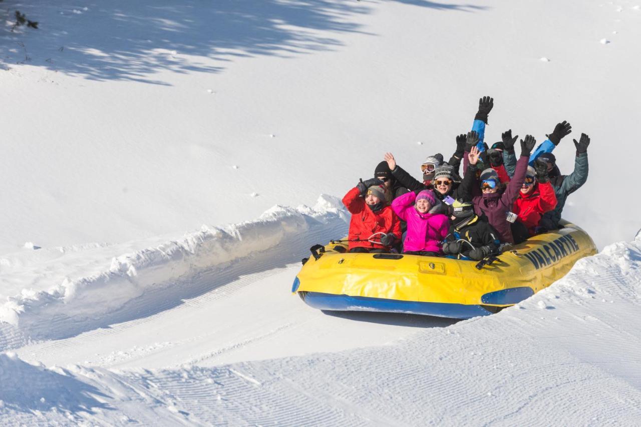 Hotel Valcartier Saint-Gabriel-De-Valcartier Kültér fotó
